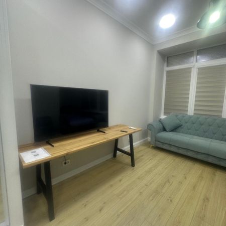 Comfortable Apartment In Central Of Almaty Exteriér fotografie